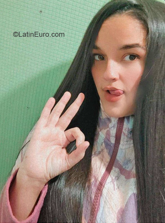 Date this beautiful Chile girl Carol from Concepcion CL339