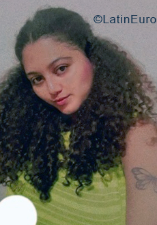 Date this sultry Brazil girl PAULA from Teresina BR11693