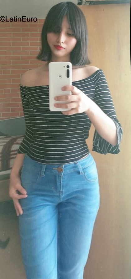 Date this attractive Mexico girl Dulce from Puebla MX2585