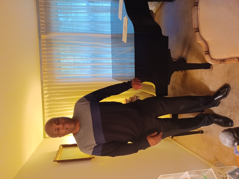 Date this delightful United States man Lawcool from Buffalo US21704