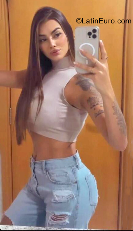 Date this hot Brazil girl Juliana from Sao Paulo BR11874