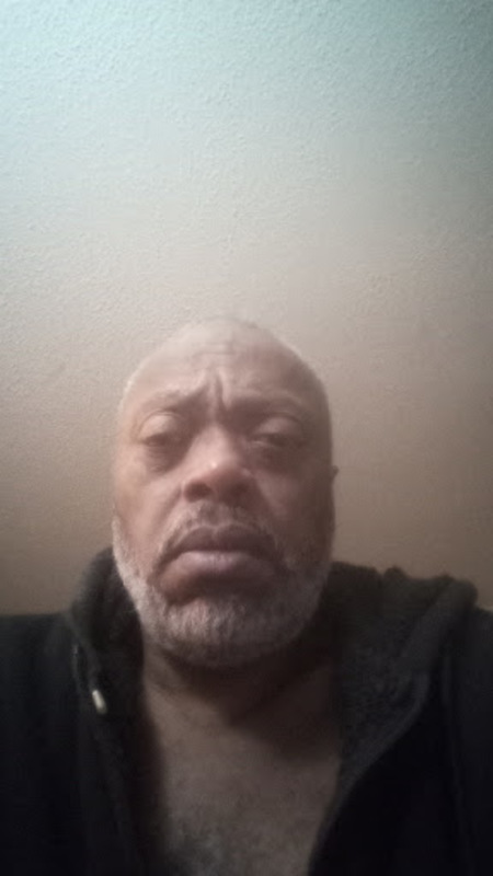 Date this beautiful United States man Serv from Seattle US21737
