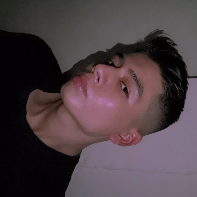 Date this tall Colombia man Camilo from Cali CO31737