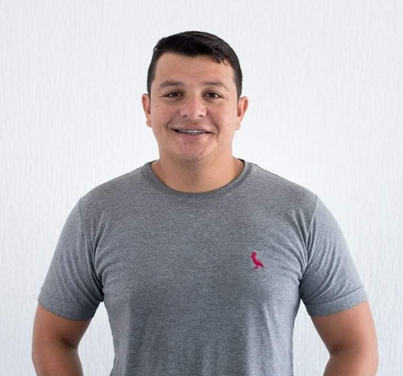 Date this tall Brazil man Jose from Guamar&eacute; BR11896