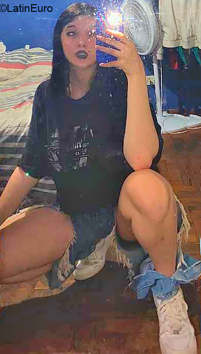 Date this gorgeous Chile girl Paola from Puerto Mont CL340