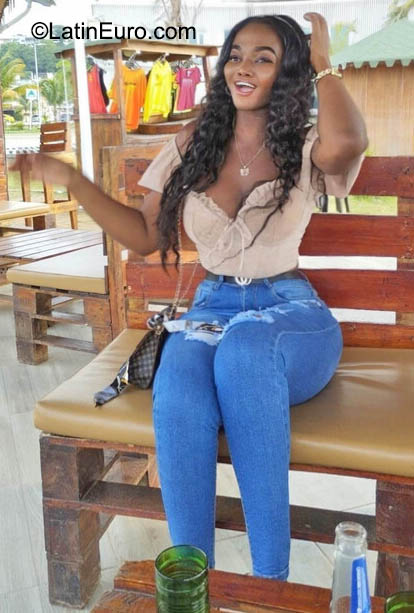 Date this delightful Ecuador girl Narcisa from Quito EC1151