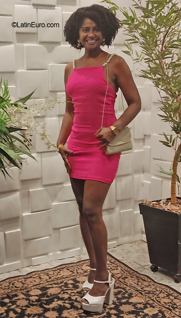 Date this pretty Brazil girl Melinda from Joao Pessoa BR12022