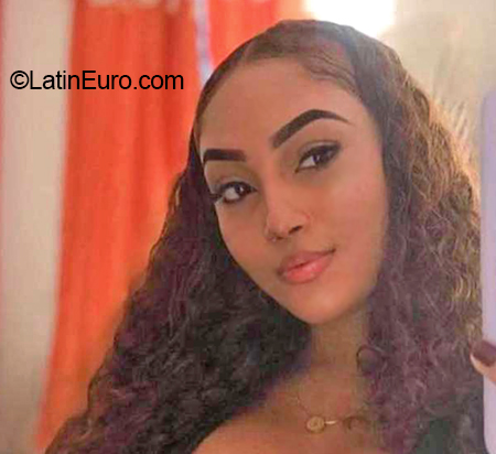 Date this funny Colombia girl Karol from Cali CO31927
