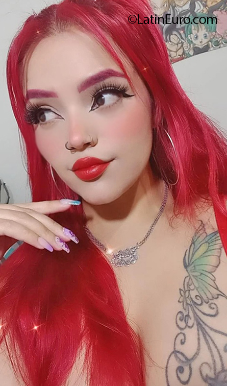 Date this good-looking Colombia girl Angie from Bogota CO31936