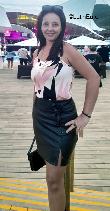 Date this passionate Brazil girl Ana from Sao Paulo BR12084