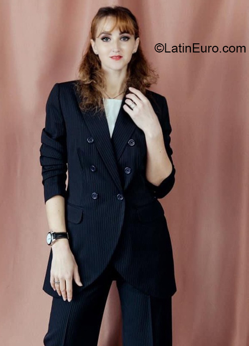 Date this foxy United States girl Karyna from New York US21884