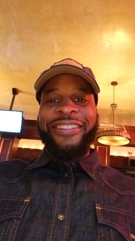 Date this athletic United States man Chuma from Dallas US21939