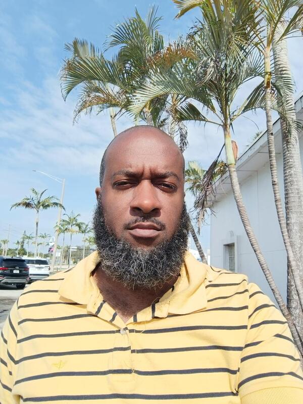 Date this happy United States man Mr_Mention007 from Fort Lauderdale US21952
