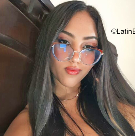 Date this foxy Venezuela girl Gade from Charallave VE4321