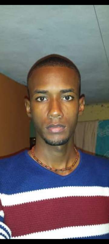 Date this athletic Dominican Republic man Fraicher from San Cristobal DO43861