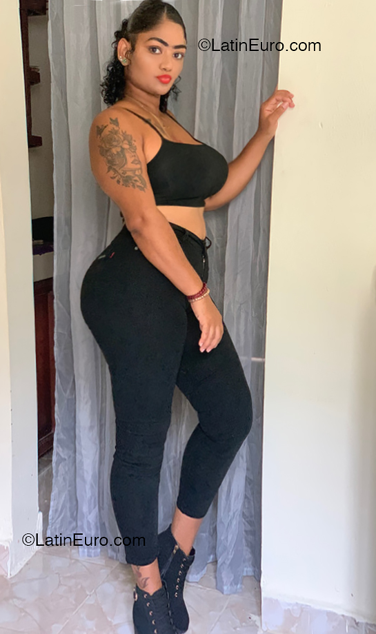 Date this funny Dominican Republic girl Ruth from Higuey DO53578