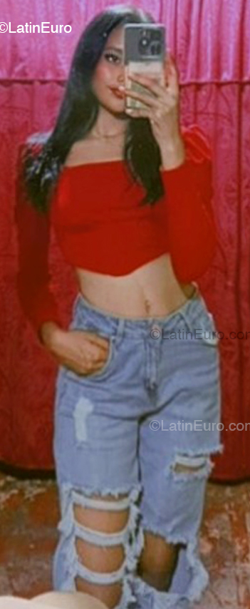 Date this exotic Venezuela girl Raicel from Trujillo VE5064