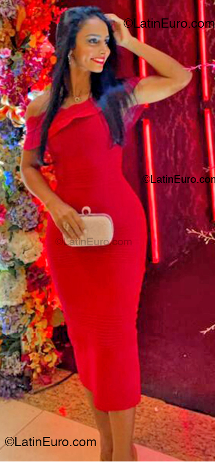 Date this attractive Brazil girl Jo from Rio Branco BR12325
