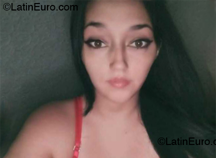 Date this delightful Colombia girl Maite from Bucaramannga CO33176