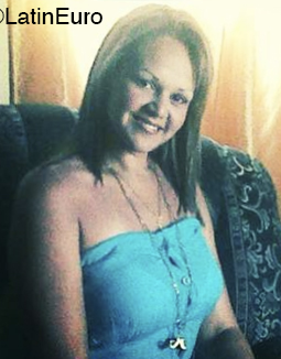 Date this gorgeous Venezuela girl Tayris from Venezuela VE5113