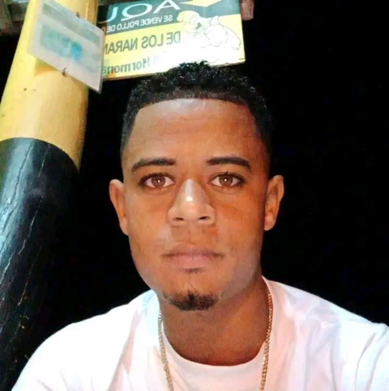 Date this stunning Dominican Republic man Rony from Santiago DO54183