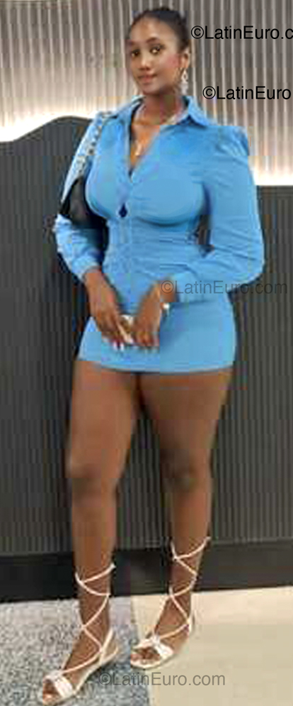 Date this stunning Dominican Republic girl Ninozfy from Santo Domingo DO54341