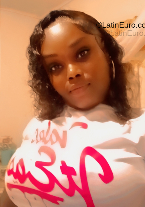 Date this gorgeous Jamaica girl Realsexy from Jamaica JM2741