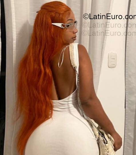 Date this foxy Dominican Republic girl Norkelys from Santo Domingo DO56062