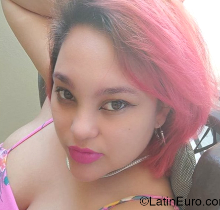 Date this hot Dominican Republic girl Izzy from Santiago DO54990