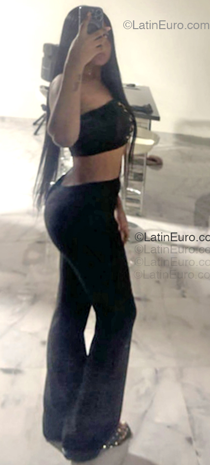 Date this nice looking Colombia girl Kathe from Cali CO33525