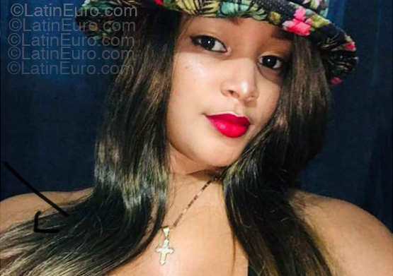 Date this passionate Dominican Republic girl Abigail from Santiago DO55209