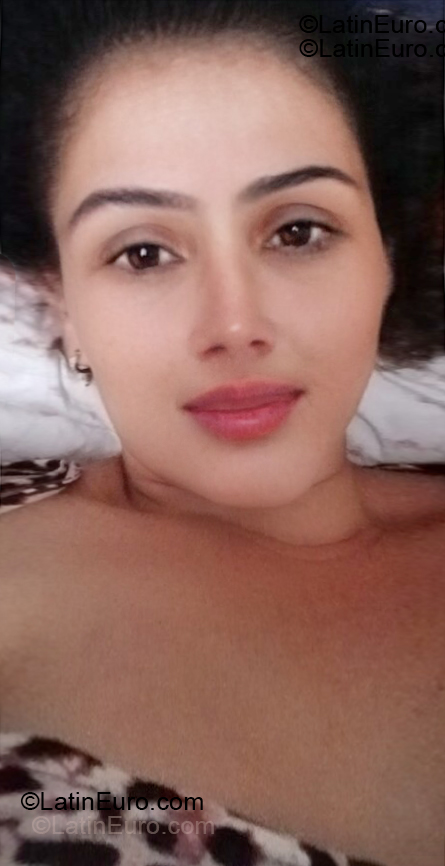 Date this attractive Dominican Republic girl Cami from Bonao DO55334