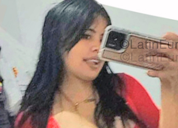 Date this lovely Venezuela girl Camila from Valencia VE5348