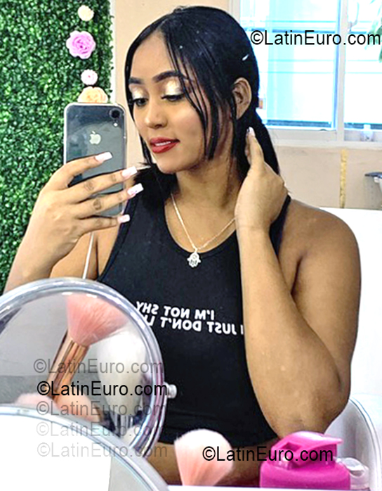 Date this cute Dominican Republic girl Arleny from Santiago DO55471