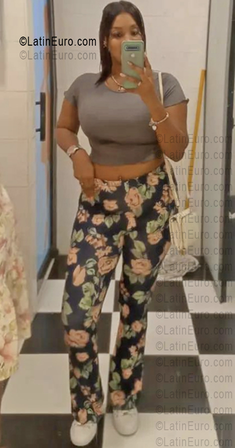 Date this stunning Dominican Republic girl Marisol from Santiago DO55677