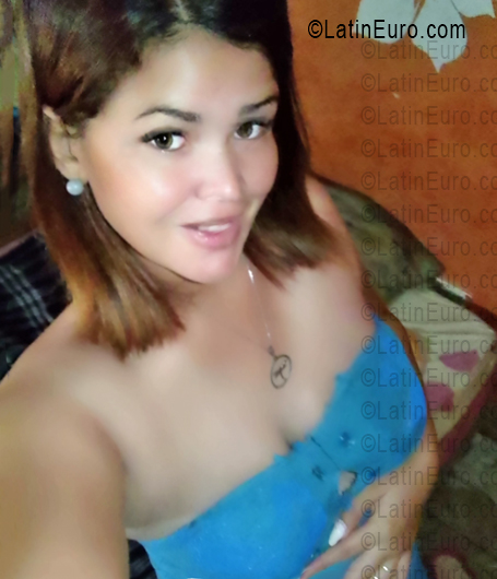 Date this athletic Venezuela girl Angeles from Porlamar VE5446