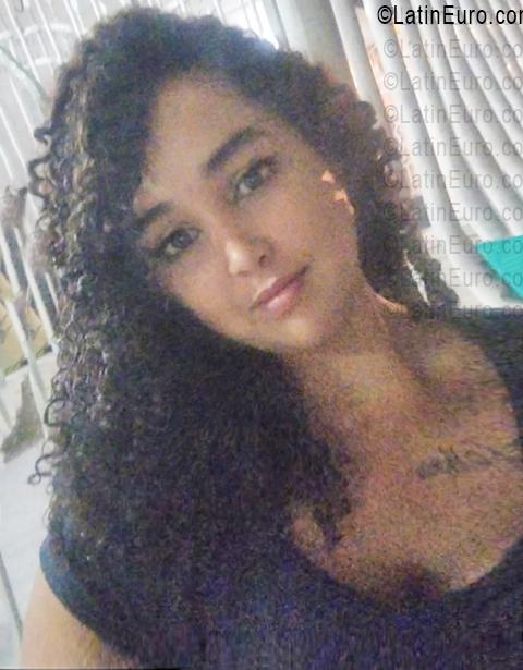 Date this beautiful Colombia girl Malidely from Barranquilla CO33657