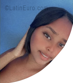 Date this delightful Dominican Republic girl Keisha from Distrito Nacional DO56316