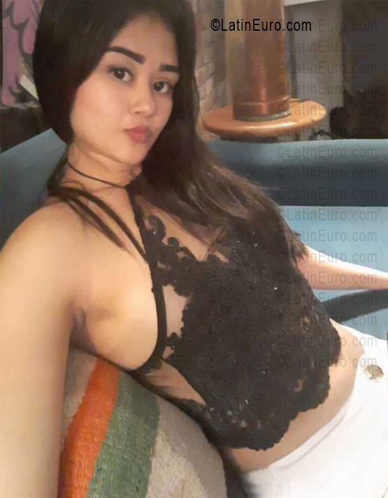 Date this passionate Peru girl Adria from Lima PE2163