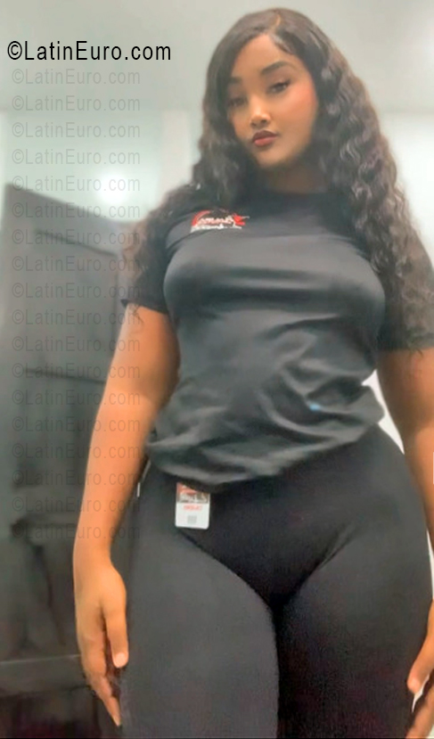 Date this young Dominican Republic girl Kamil from Punta Cana DO56383