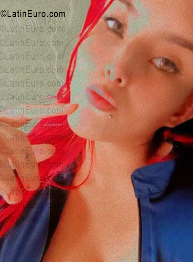 Date this attractive Ecuador girl Anny from Quito EC1141