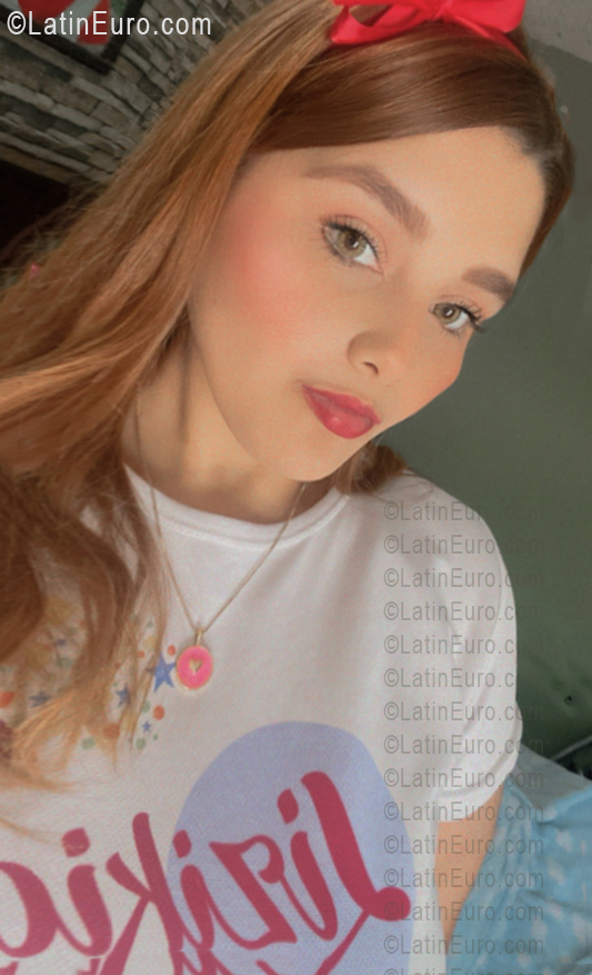 Date this nice looking Mexico girl Sofia from Culiacan MX2794