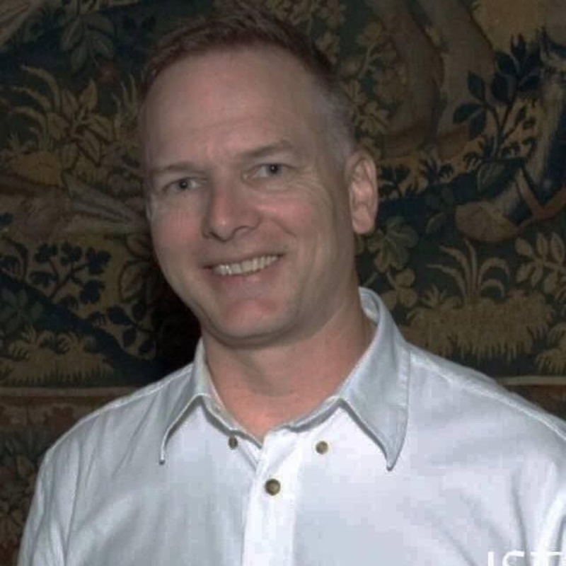 Date this happy United States man Andrew from Los Angeles California US25644