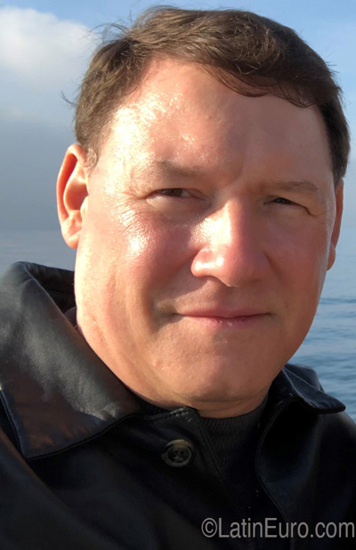 Date this attractive United States man Scott from Austin US25650