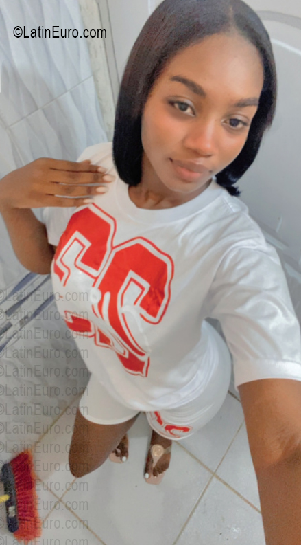 Date this sensual Dominican Republic girl Irene from San Pedro De Macoris DO56836