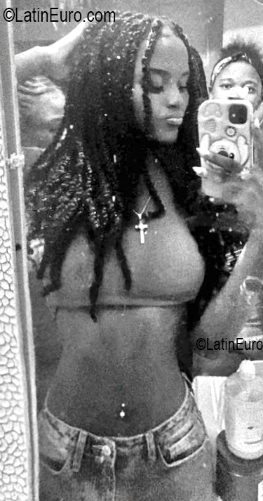 Date this cute Dominican Republic girl Jennys from Santo Domingo DO56954