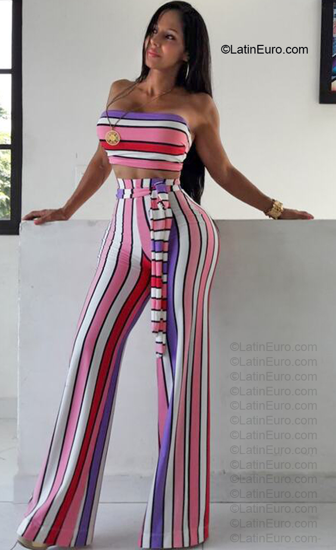 Date this delightful Colombia girl BELLA_DAMA from Bucaramanga CO33894